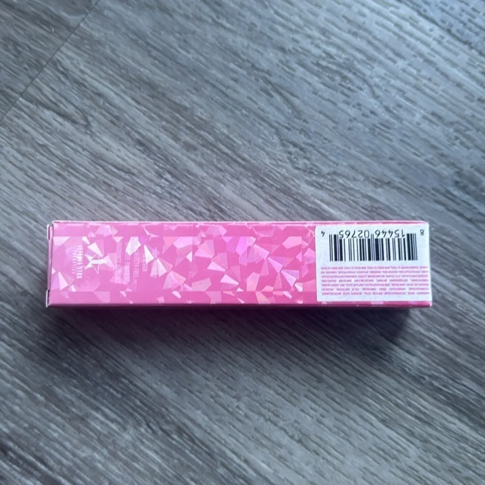 Magic Star Concealer C14.5 New in Box
